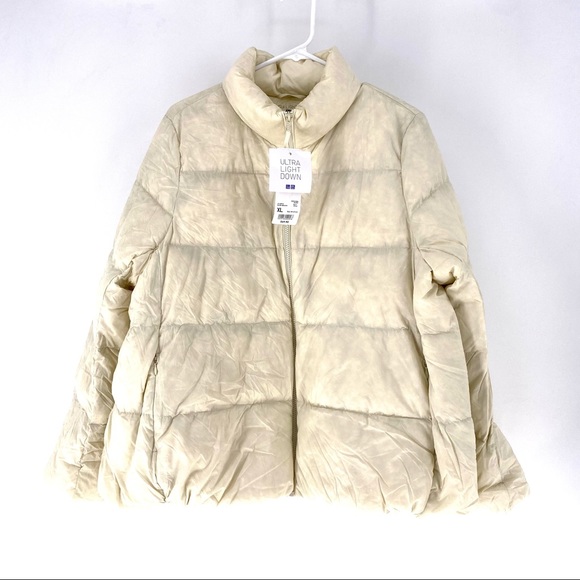 Uniqlo Women's Ultra Light Short Puffer Down Jacket - XL - Picture 2 of 7